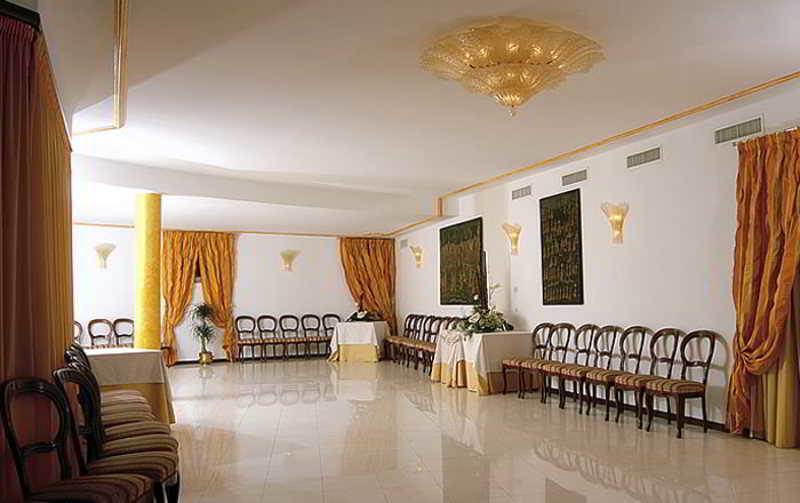 فندق هوتل مازوليني Roncola المظهر الخارجي الصورة